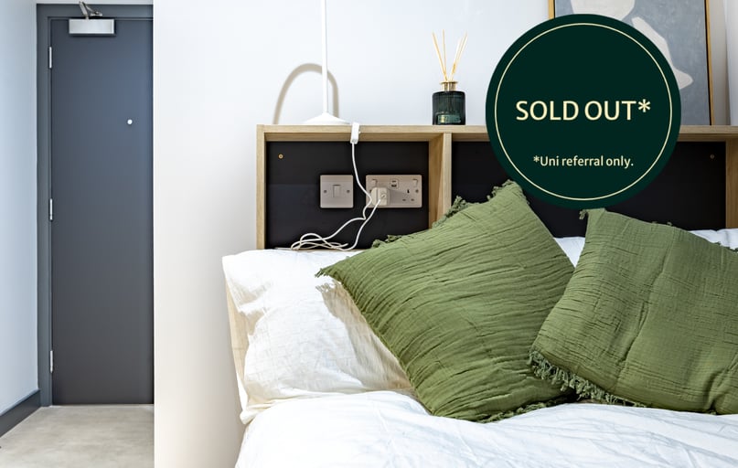 Classic En Suite, Biscuit Factory, 140 Little Donegall Street, City Centre, Belfast - Image 1